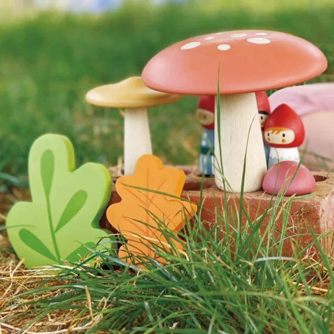 Tender Leaf | Forest Gnome Family | Wooden Play Set of Peg Dolls with Toadstools and Leaves