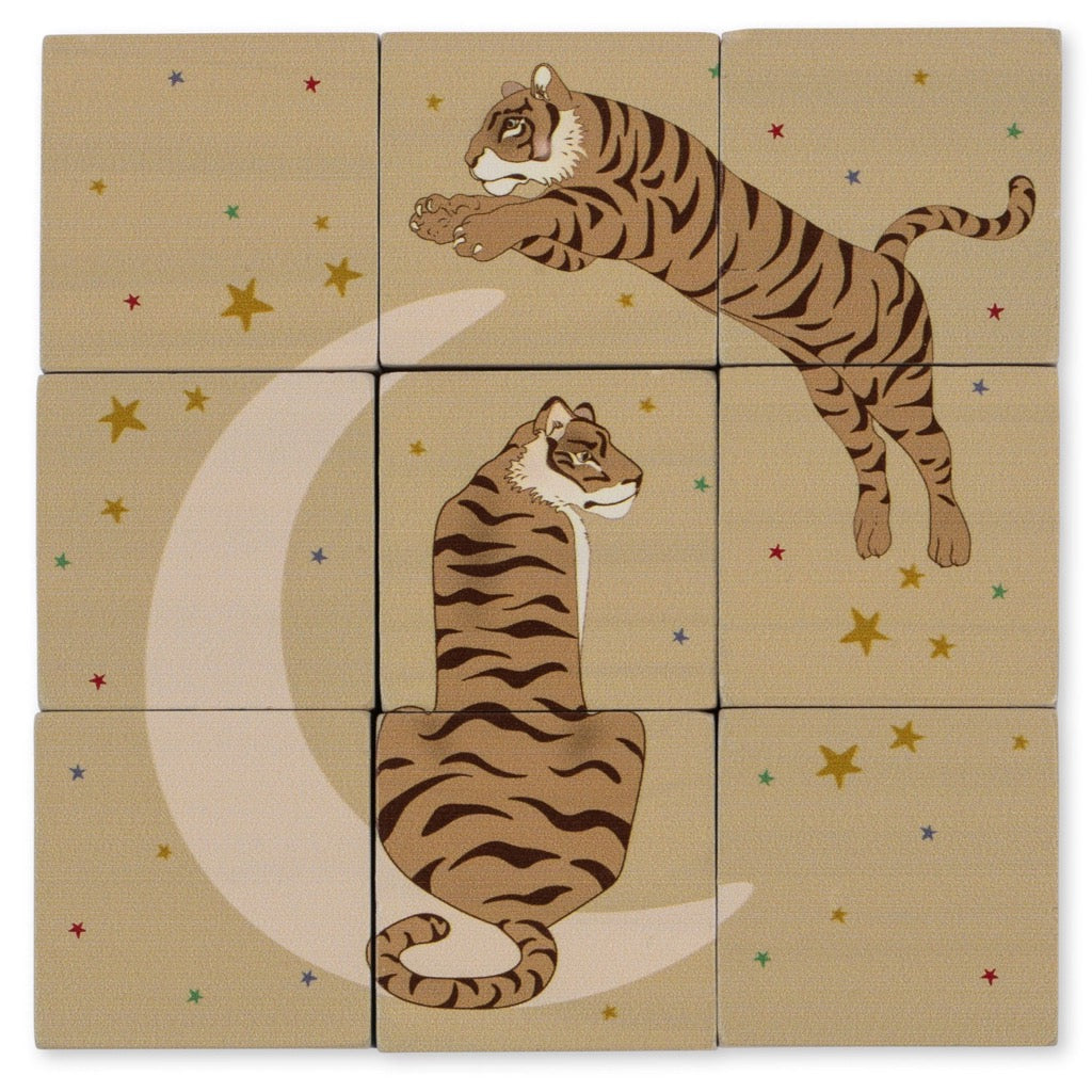 Konges Slojd | Wooden Blocks 3D Puzzle | Jigsaw of a  Dinosaur & Tiger 